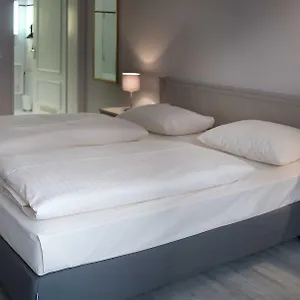 3* Hotell Deutsches Theater